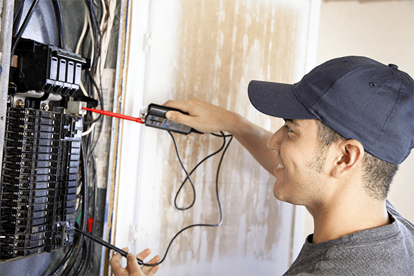 Electrical Safety Tips in Kirkland, WA